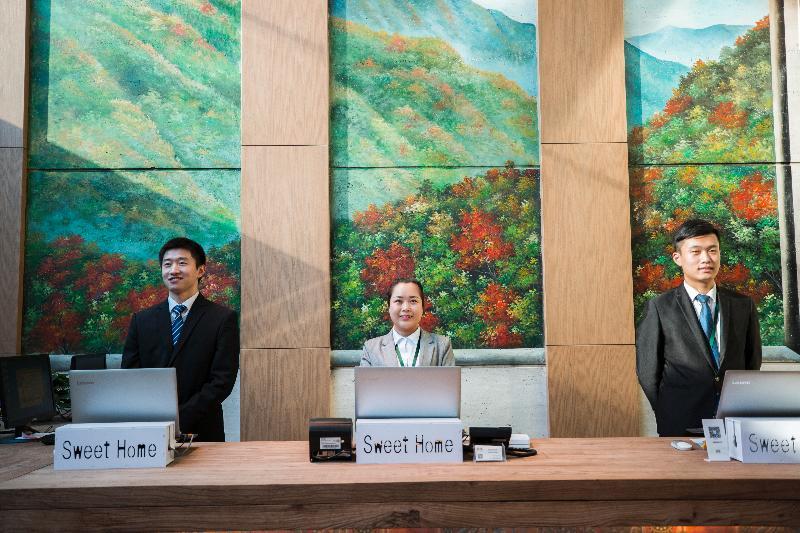 Qiu Guo Hotel Hua Mao Csaojang Kültér fotó