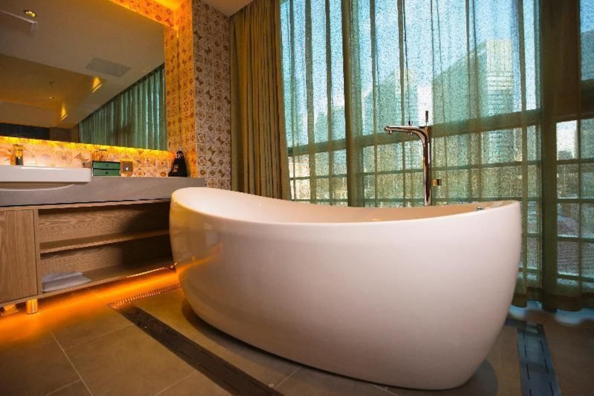 Qiu Guo Hotel Hua Mao Csaojang Kültér fotó